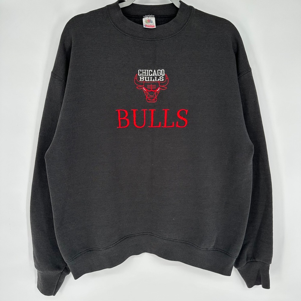 Vintage 90s Fruit of the Loom Chicago Bulls Sweatshirt XL Black Jordan USA NBA